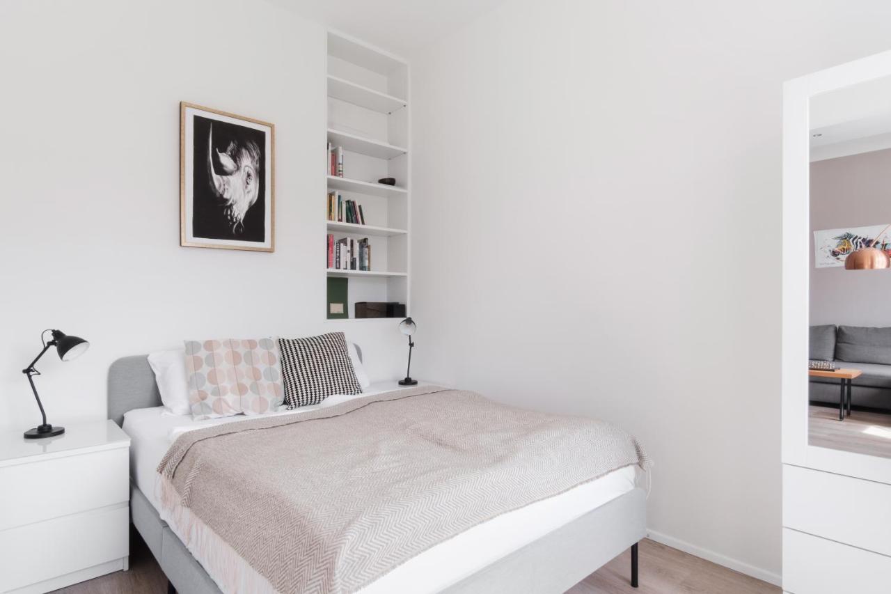 Days - Minimalist Flat - Trendy Karlin Praga