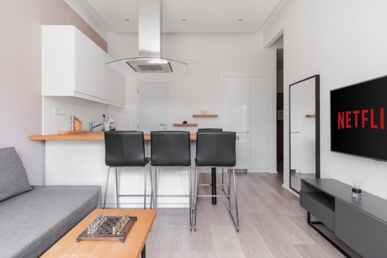 Apartamento Days - Minimalist Flat - Trendy Karlin *