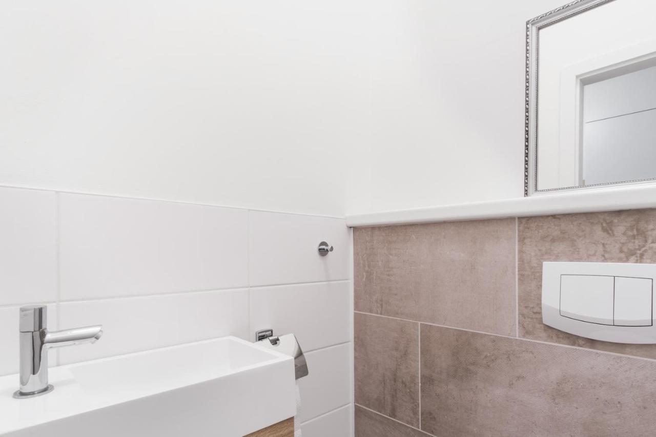 Apartamento Days - Minimalist Flat - Trendy Karlin